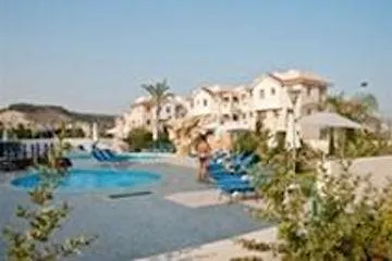 Village 4* Pyla